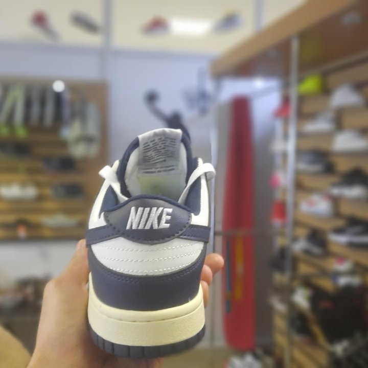 Кроссовки мужские Nike