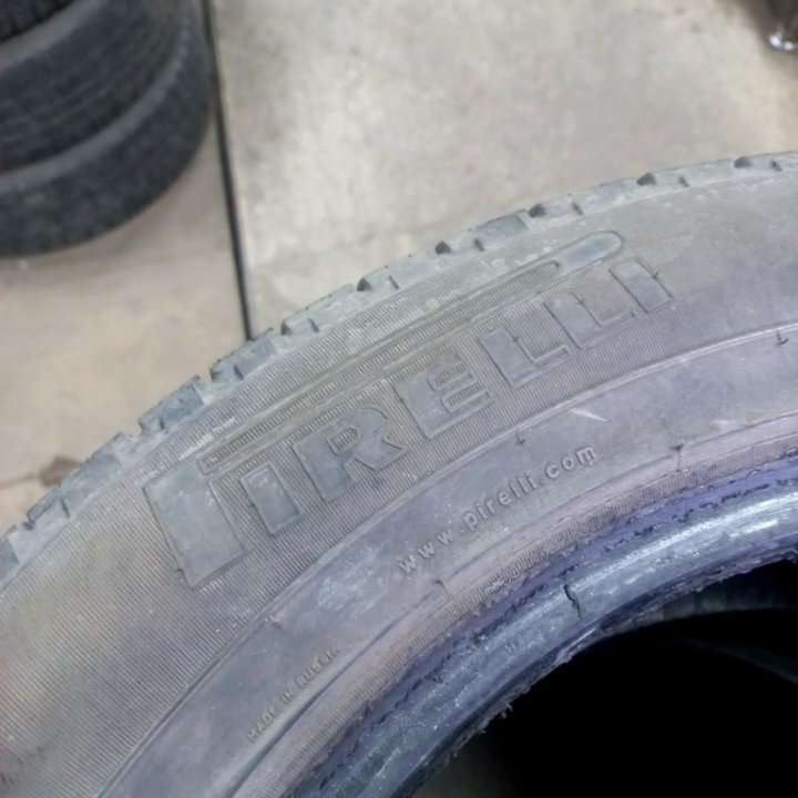 Pirelli 215/60 R17