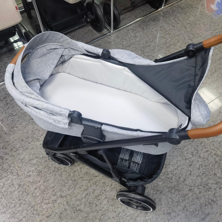 Britax roemer strider M 2 в 1 Модульная коляска