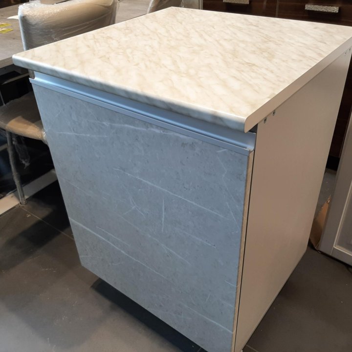 Кухонный стол на 60 см торос мраморный