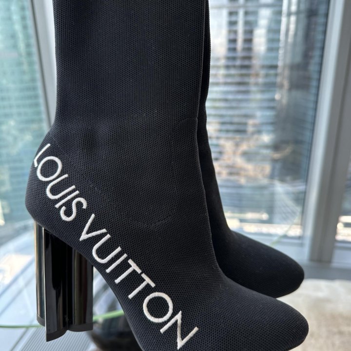Ботильоны Louis Vuitton