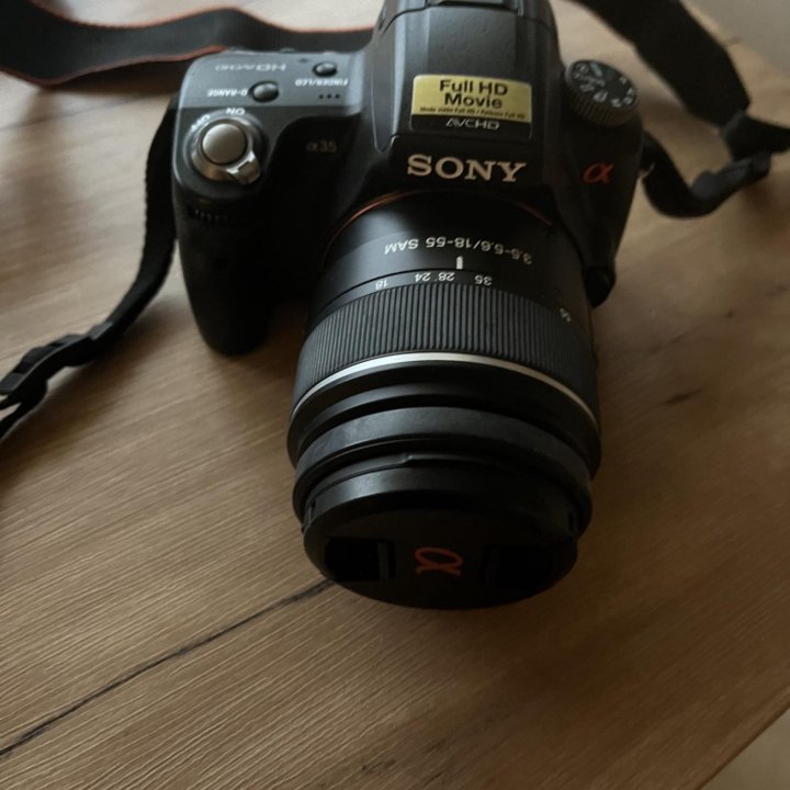 Фотоаппарат зеркальный Sony SLT-A35