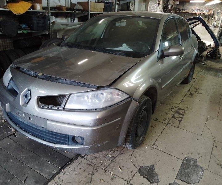 Renault megane 2 k4m812 2008