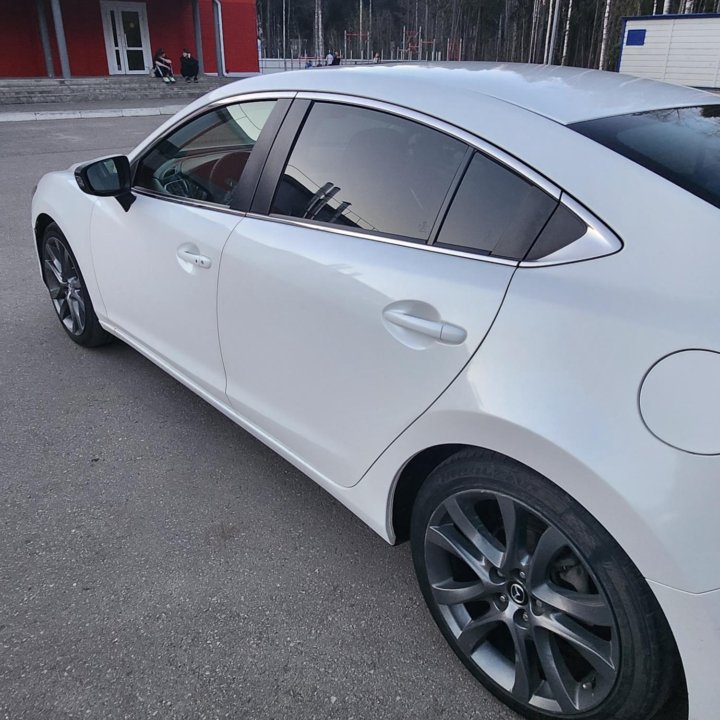 Mazda 6, 2015