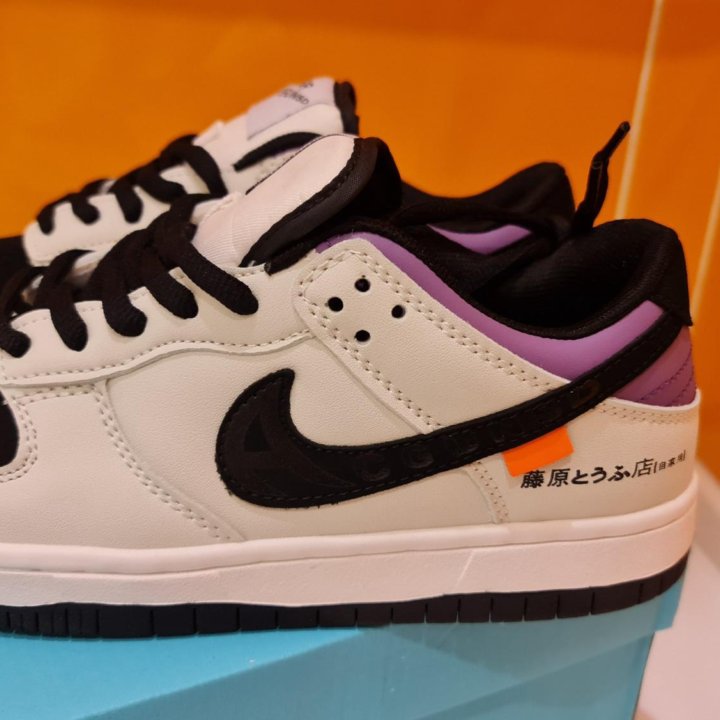 Кроссовки Nike Dunk