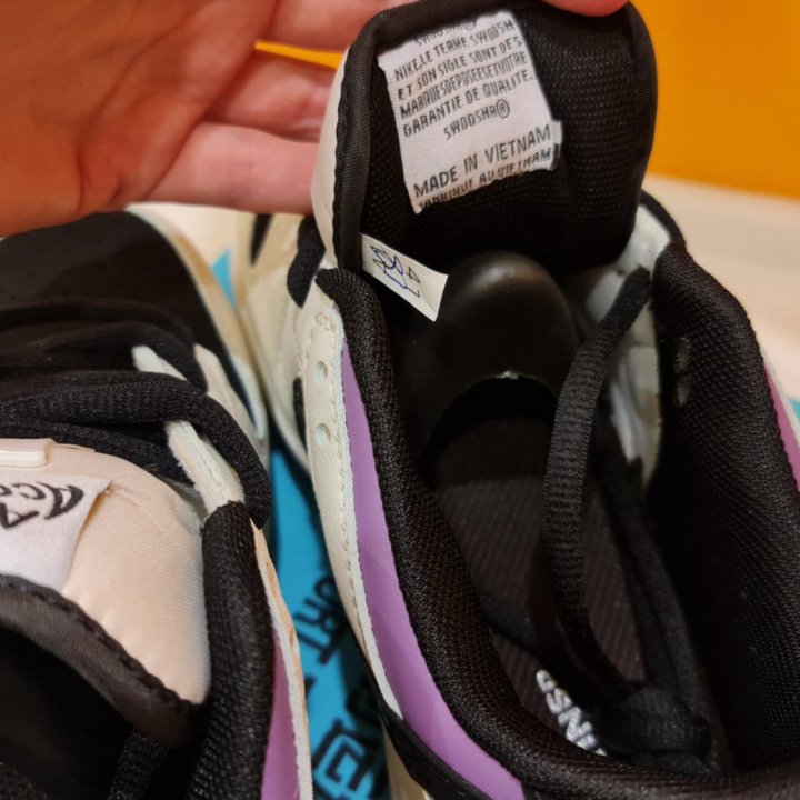 Кроссовки Nike Dunk