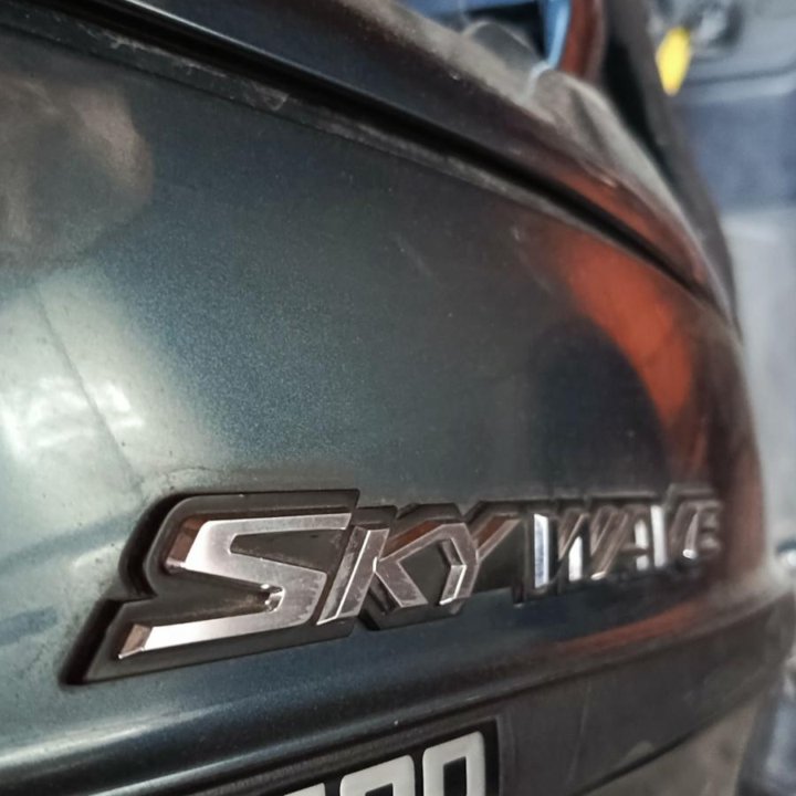 Suzuki skywave 400