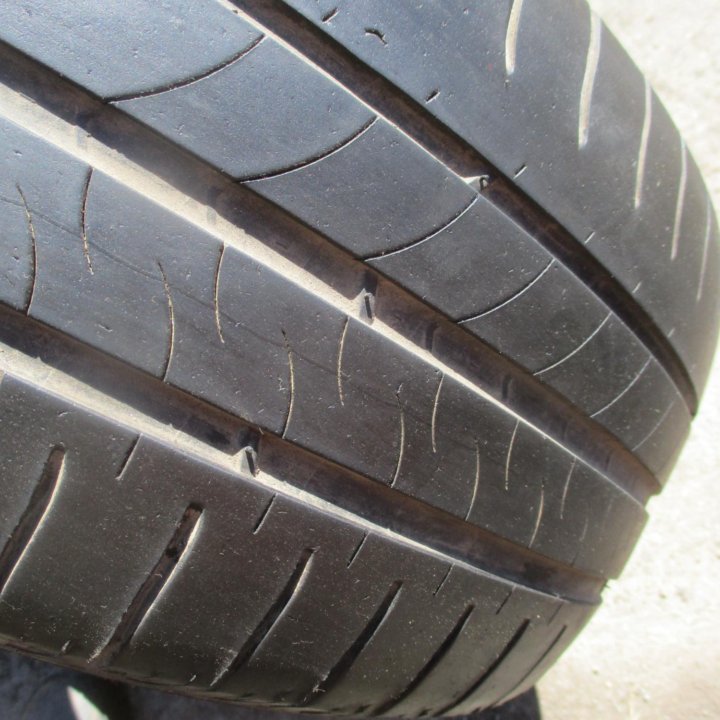 1шт 215 \ 60 R16 Michelin