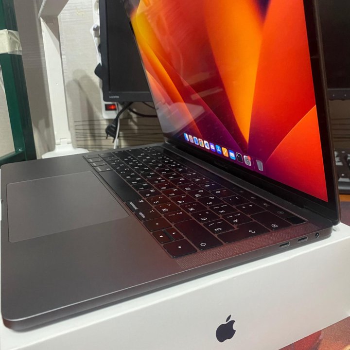 MacBook Pro 13-inch, 2018