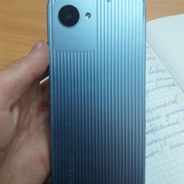 Телефон Realme C30