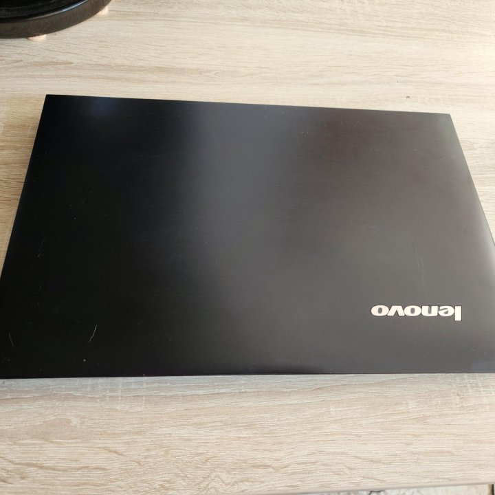 Lenovo B50-30, 4х ядерный, 8гб, 240SSD