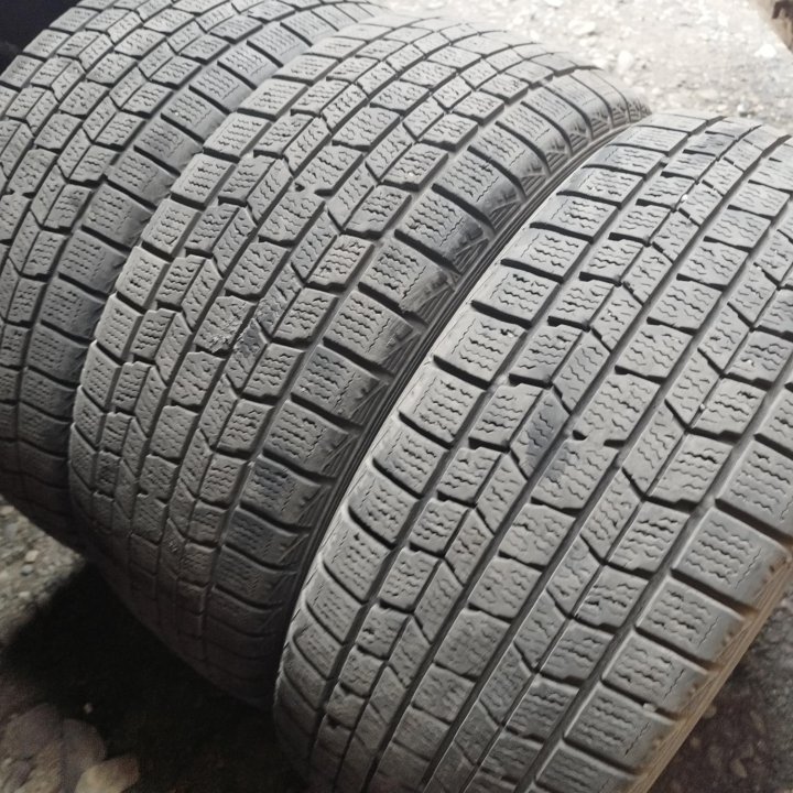 Dunlop (липучка, 3шт.) 195/55 R15