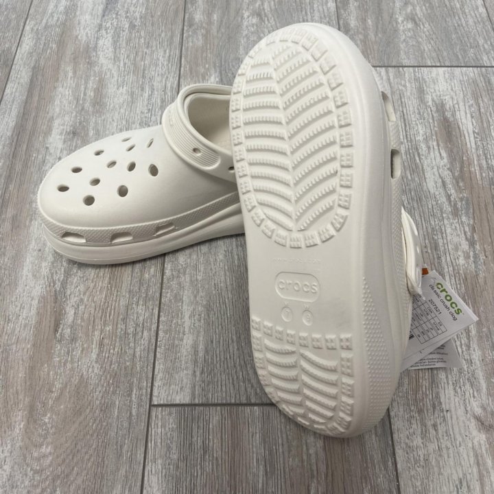 Кроксы на платформе crocs