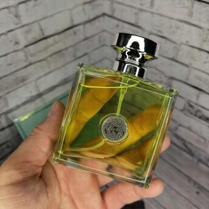 Женские духи Versace Versense