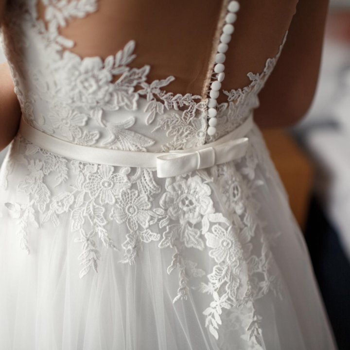 Свадебное платье