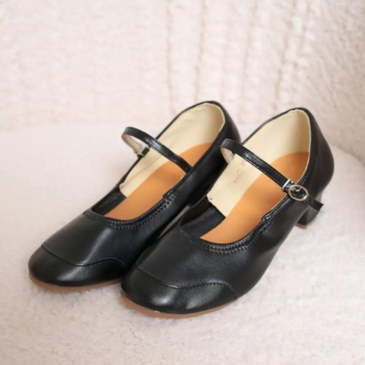 Туфли танцевальные