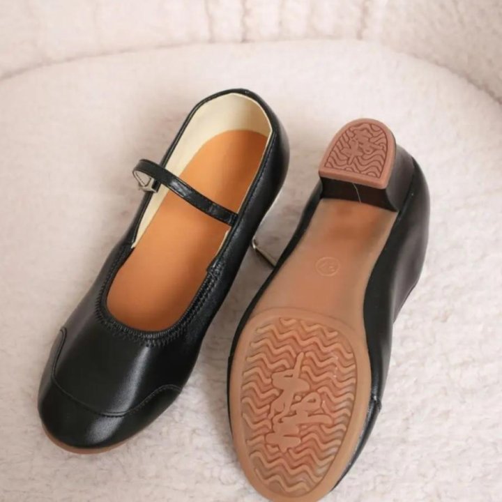 Туфли танцевальные