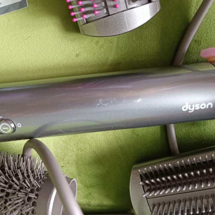 Dyson стайлер оригинал