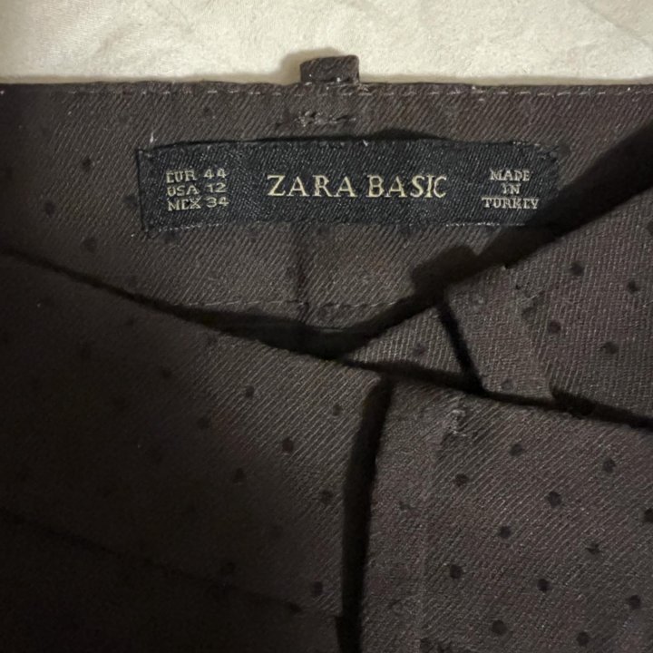 Брюки Zara