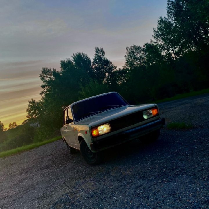 ВАЗ (Lada) 2105, 1987