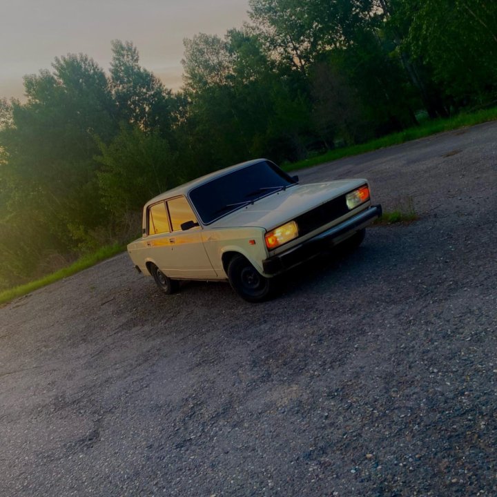 ВАЗ (Lada) 2105, 1987