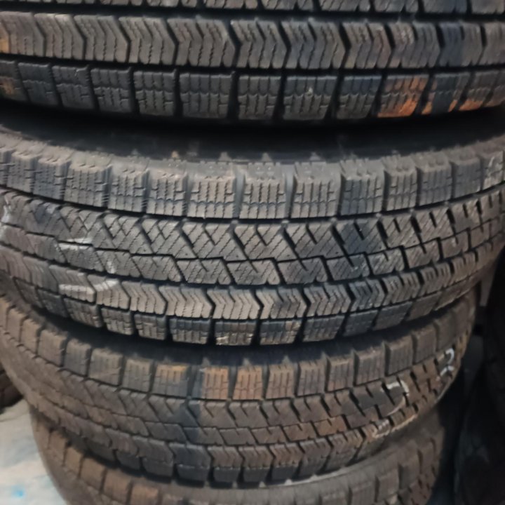 Литые диски с шинамиBridgestone 155-80R13