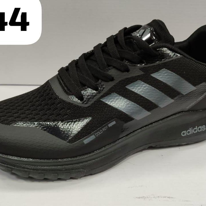 Мужские кроссовки Adidas 40-44