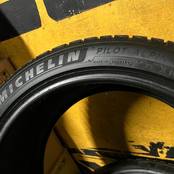 Зимние шины Michelin Pilot Alpin R21 2020г