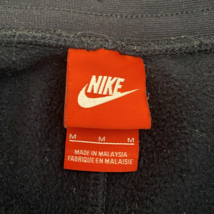 Спортивные брюки Nike