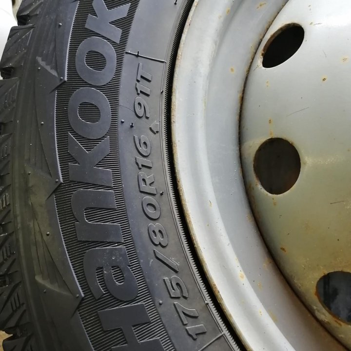 Зима Hankook ipike RW 5x139.7 r16 резина+диски