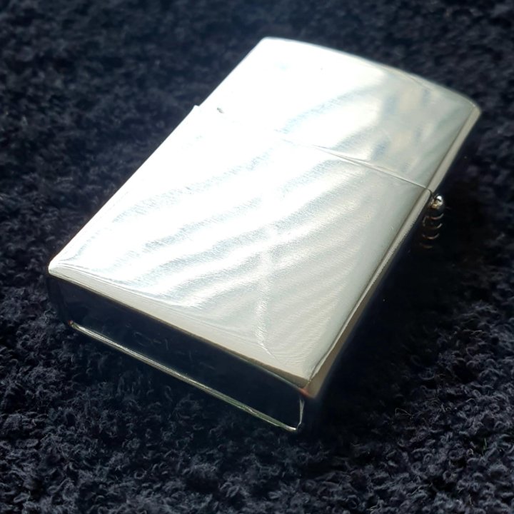 Зажигалка Zippo