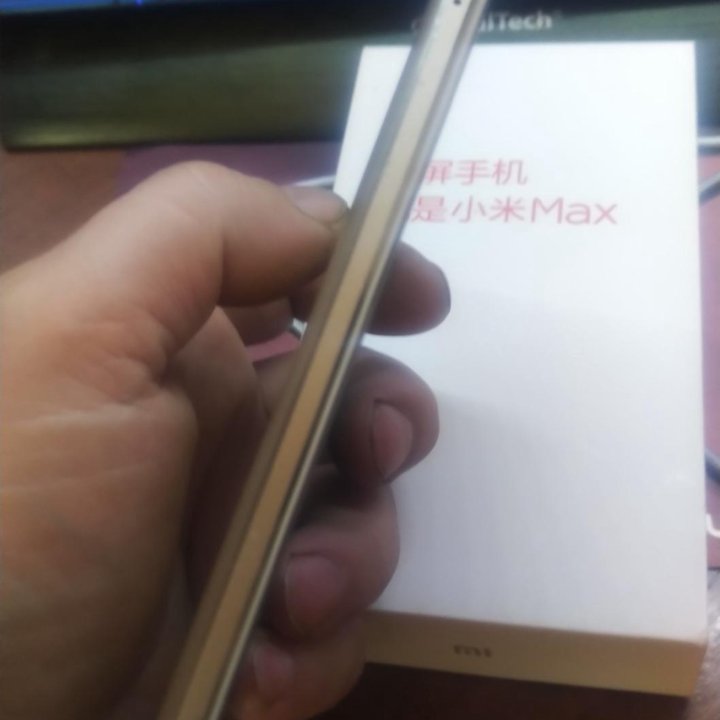 MI Max 4/128