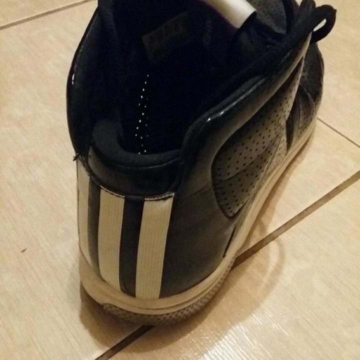 Кроссовки ADIDAS