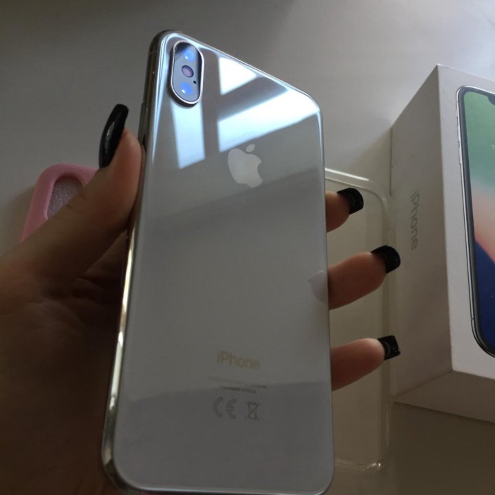 iPhone X 64