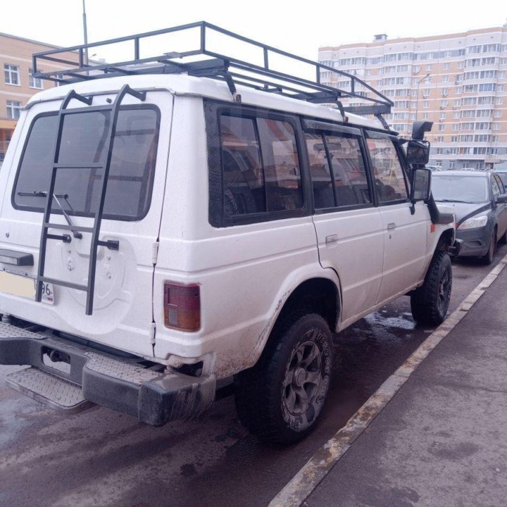 Mitsubishi Pajero, 1986