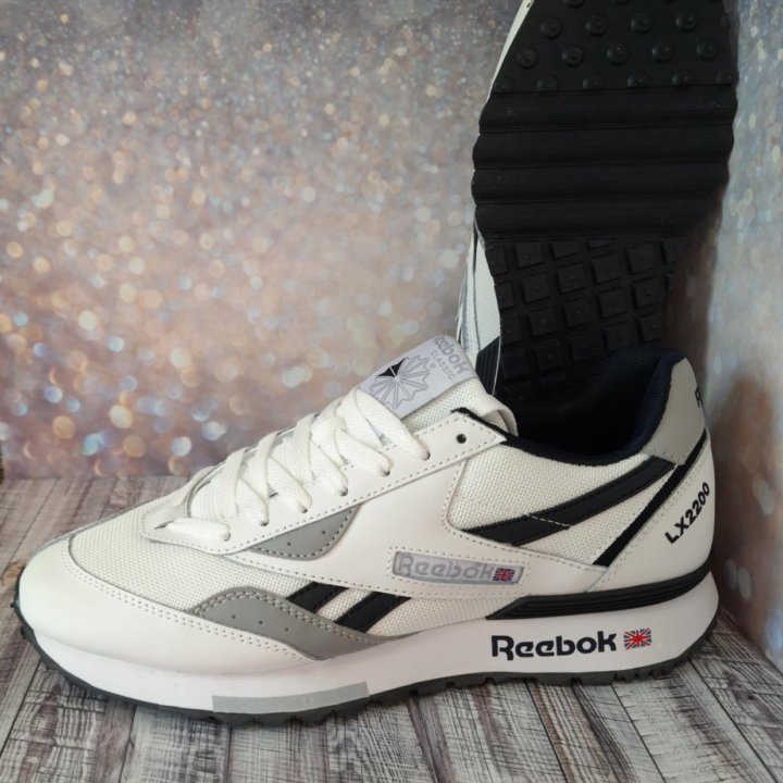 Кроссовки Reebok лето артикул 3180 белые