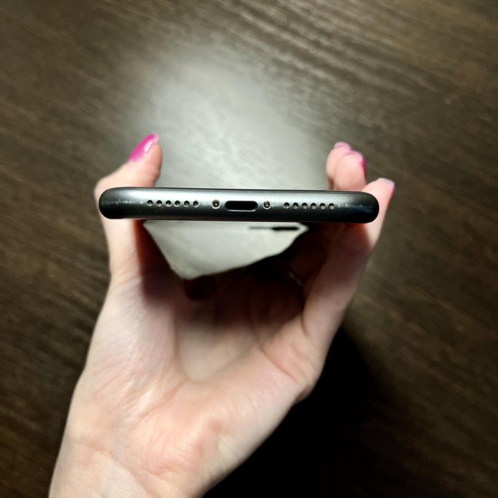 Apple Iphone 11 128gb 100% АКБ