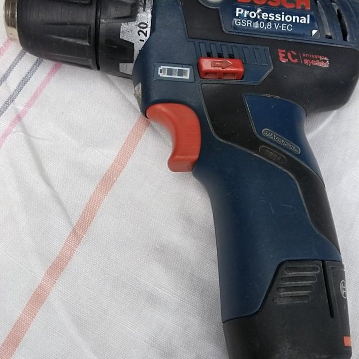 BOSCH Professional GSR 10,8 V-EC