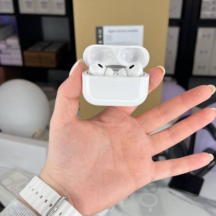 AirPods pro 2 с шумоподавлением