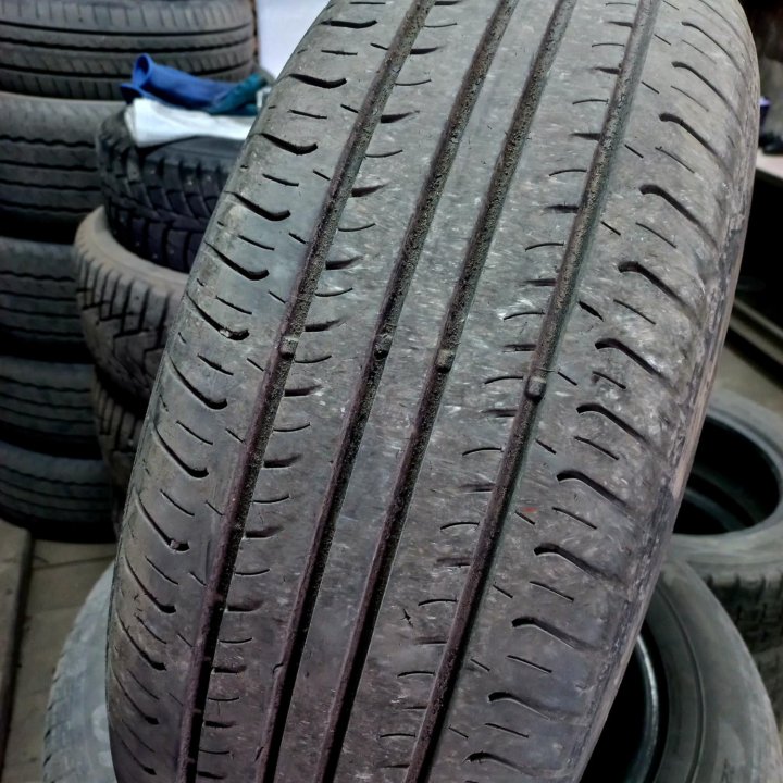 Hankook 225/60 R17