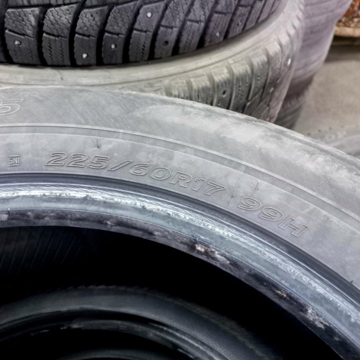 Hankook 225/60 R17