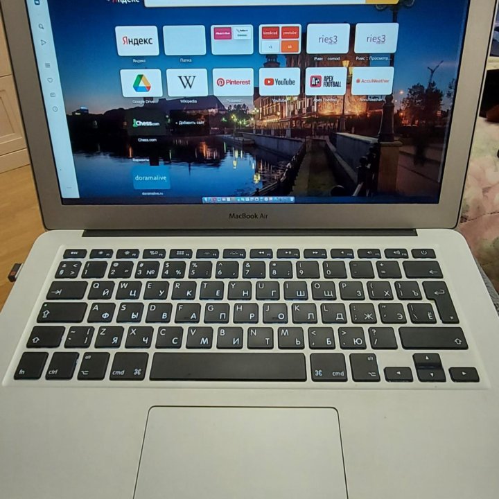 Macbook air 13