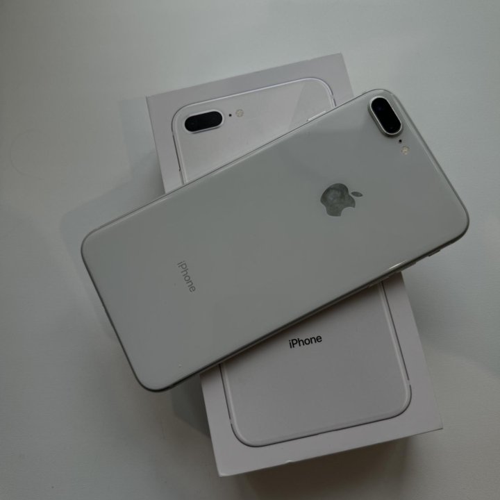 Продам iPhone 8 Plus 64Gb Silver