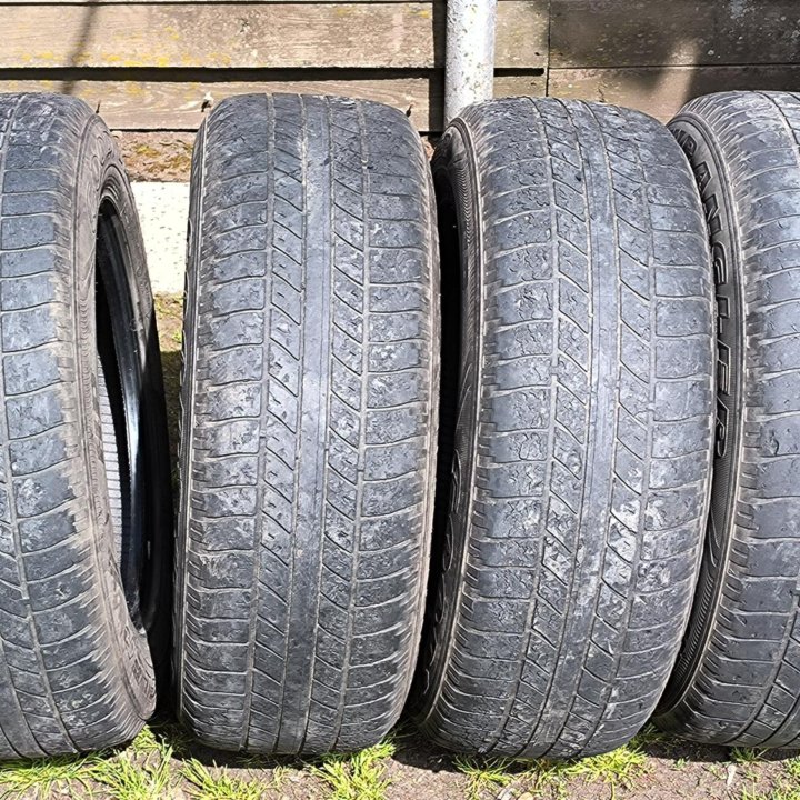 Goodyear Wrangler HP 235/65 R17 104V