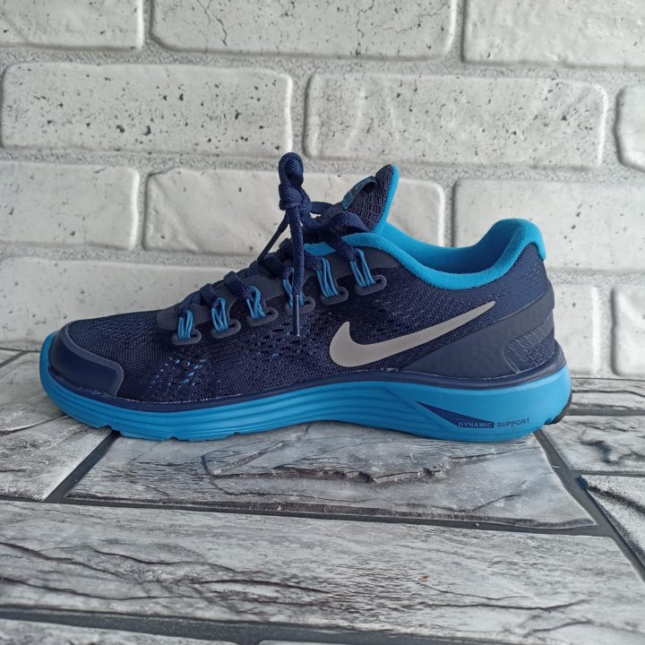 Кроссовки Nike lunarglide +4, р2