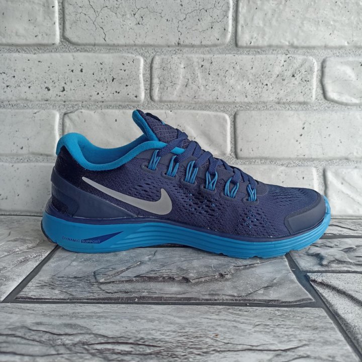 Кроссовки Nike lunarglide +4, р3