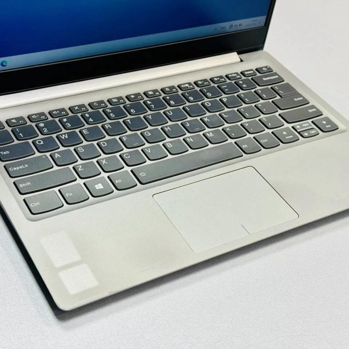 Lenovo 13.3