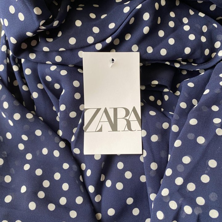 Платье Zara р-р 42 новое!