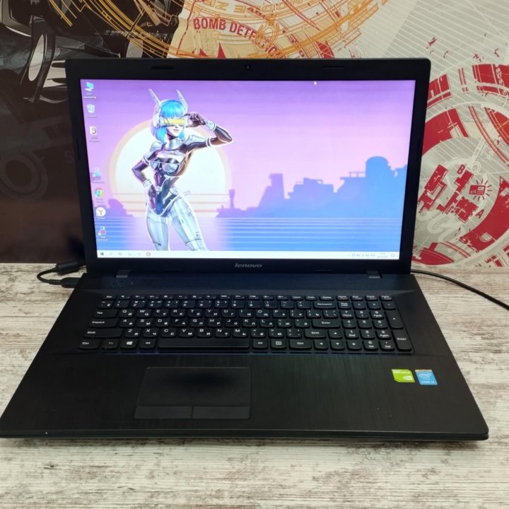 Игровой Lenovo 17'3 i5 4GB видео 12GB ОЗУ SSD