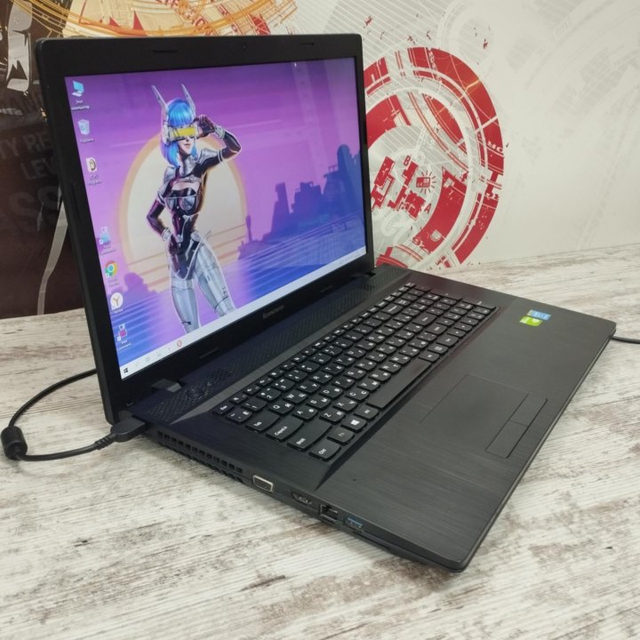 Игровой Lenovo 17'3 i5 4GB видео 12GB ОЗУ SSD